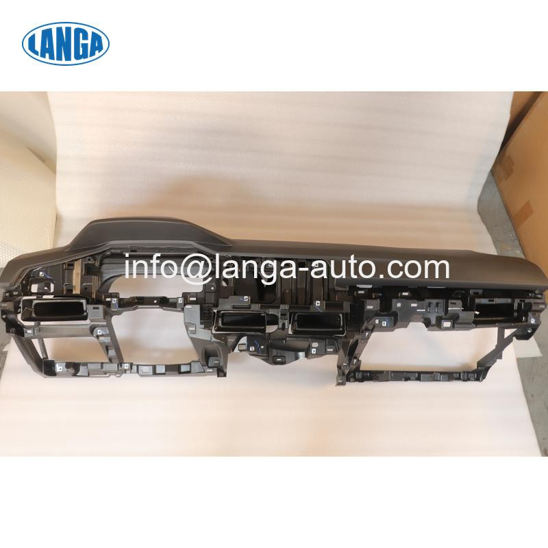 Dashboard Panel for Volkswagen Golf 8.5 with HUD